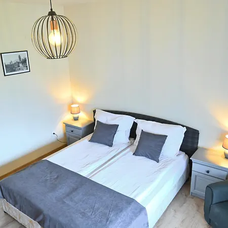 בית הארחה Klecherova House 2*