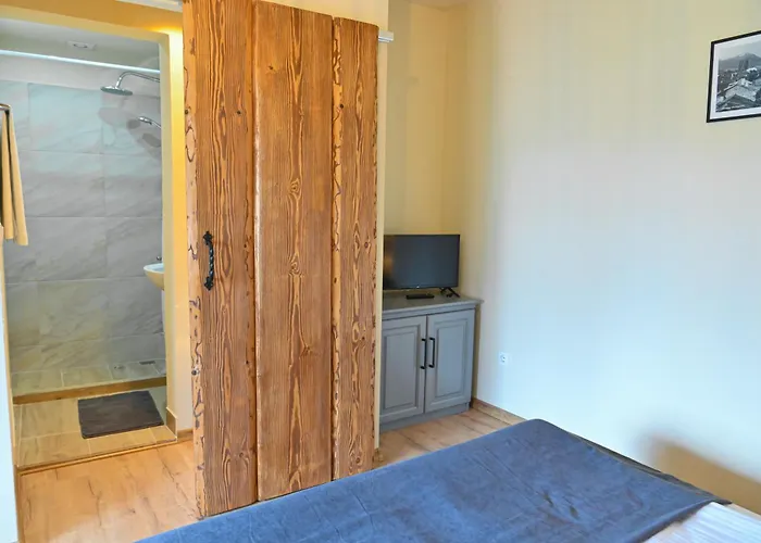 Guest house Klecherova House